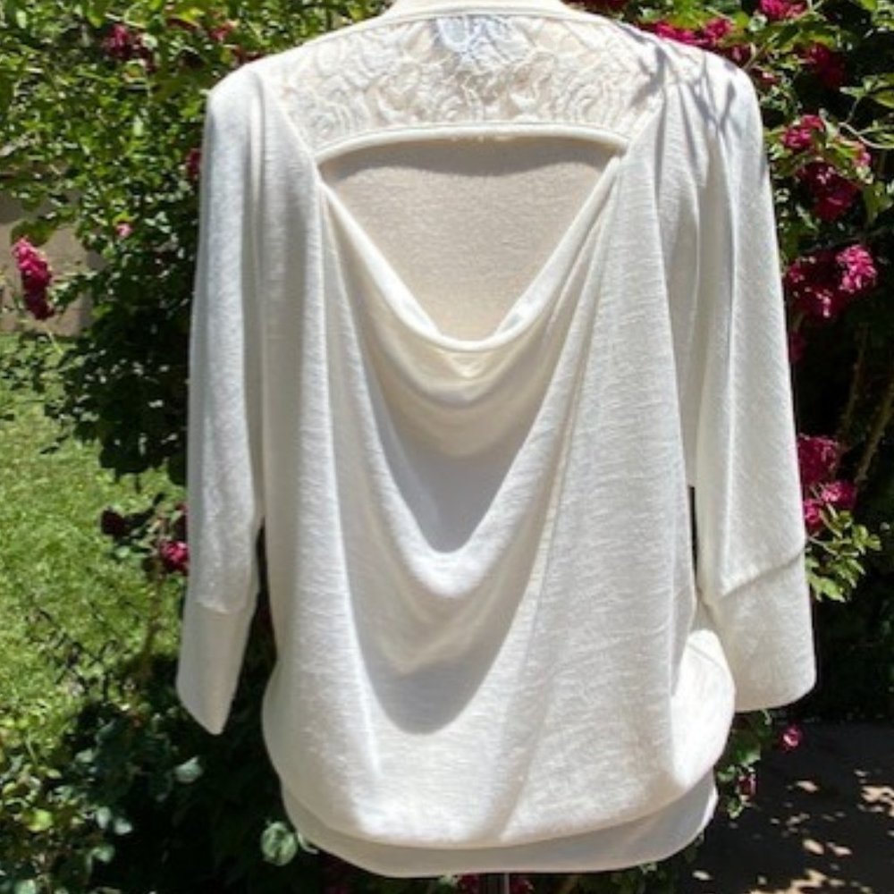 Detailed Back Top NWOT